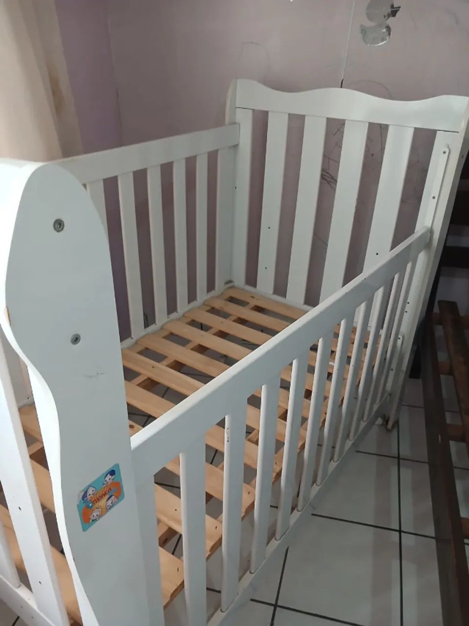 Berço infantil em bom estado - R$ 200 - Foto 3