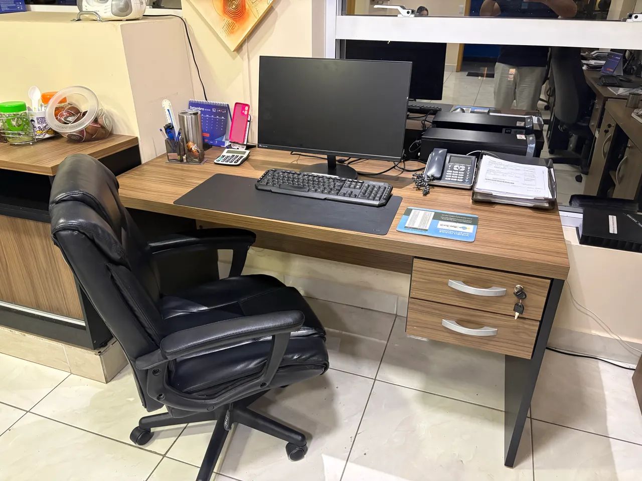 MESA C/ GAVETEIRO em 10x sem juros 