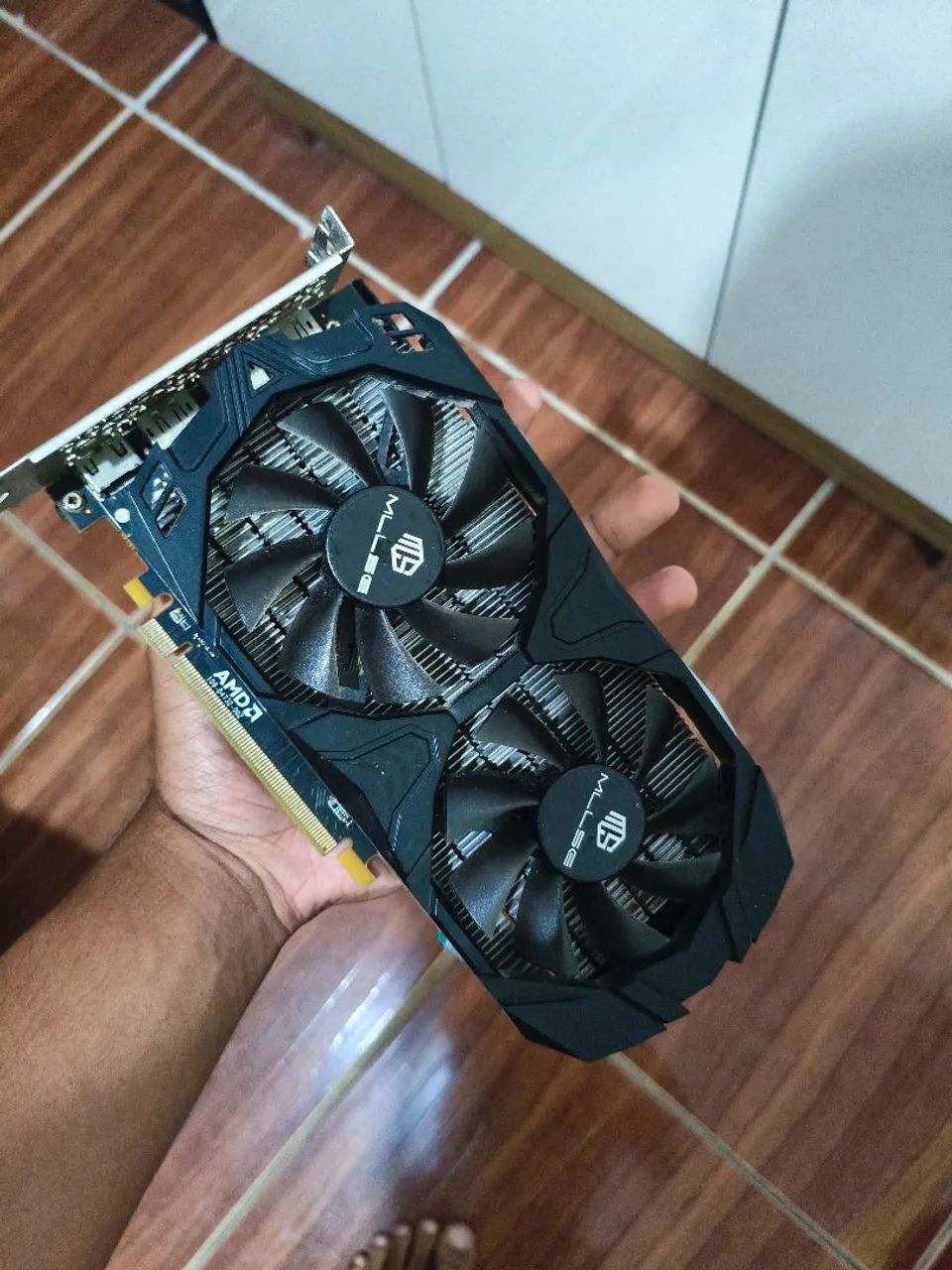 Placa de vídeo rx 580 descrição!