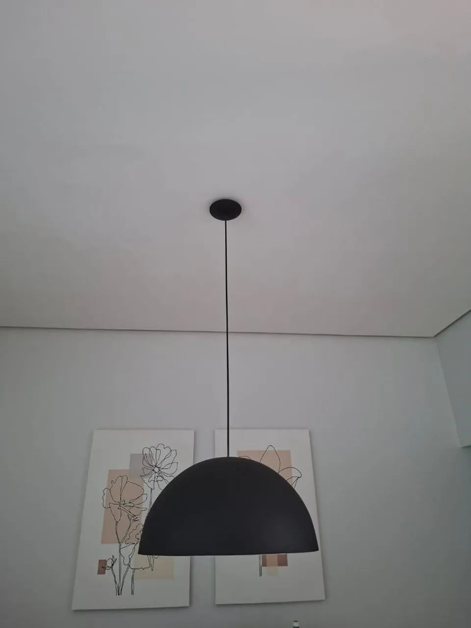 Vendo luminária em ótimas condições.