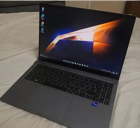 Samsung Galaxy Book4 - Intel Core i7