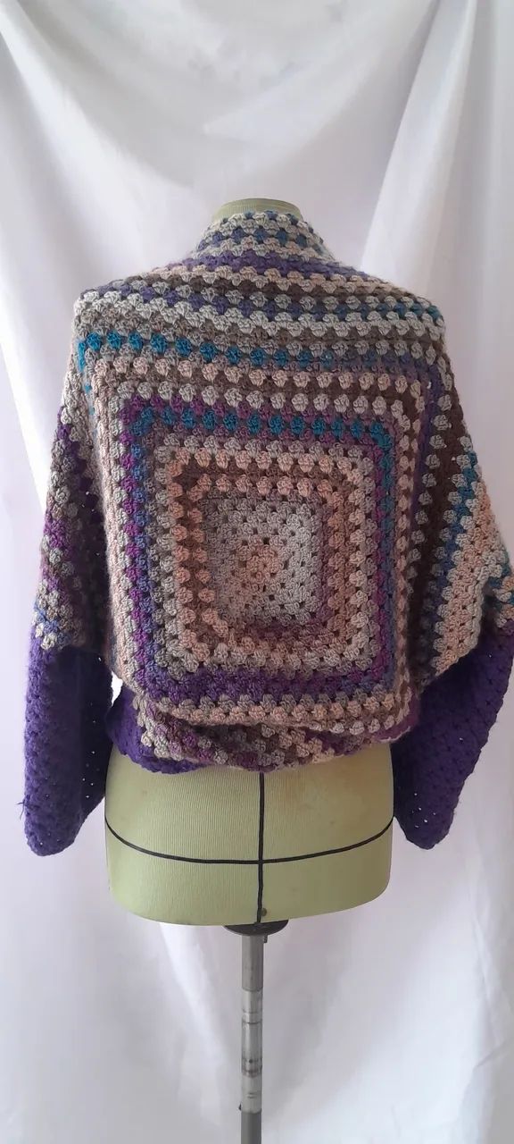 Blusa Artesanal em crochê  - Foto 5
