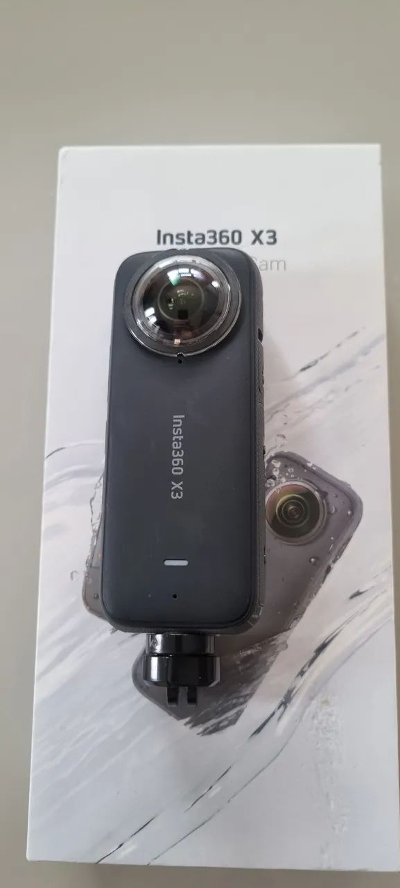 Insta360 X3