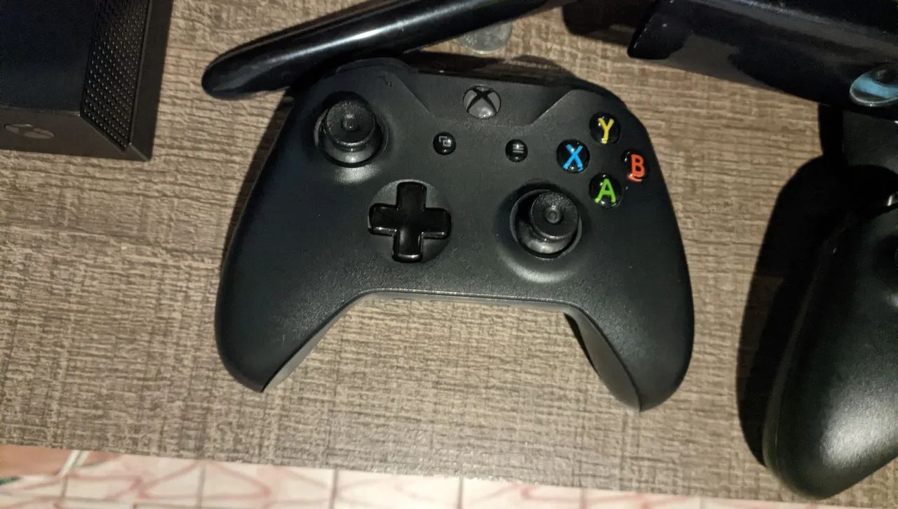 Xbox one X ¦ Dois Controles  - Foto 3