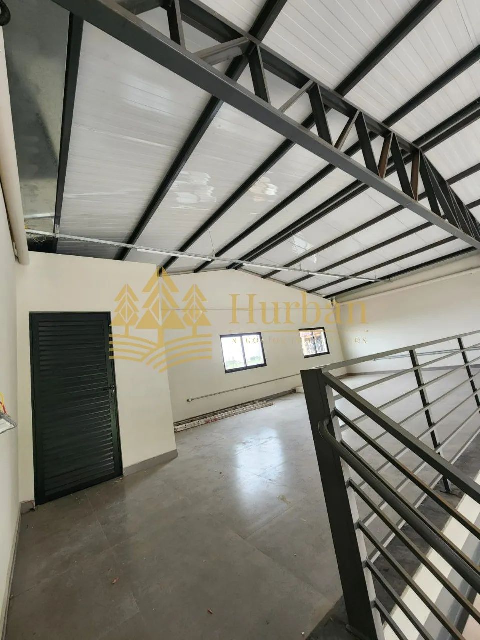 BARRACAO COMERCIAL em UBERLÂNDIA - MG, GRAND VILLE - Foto 2