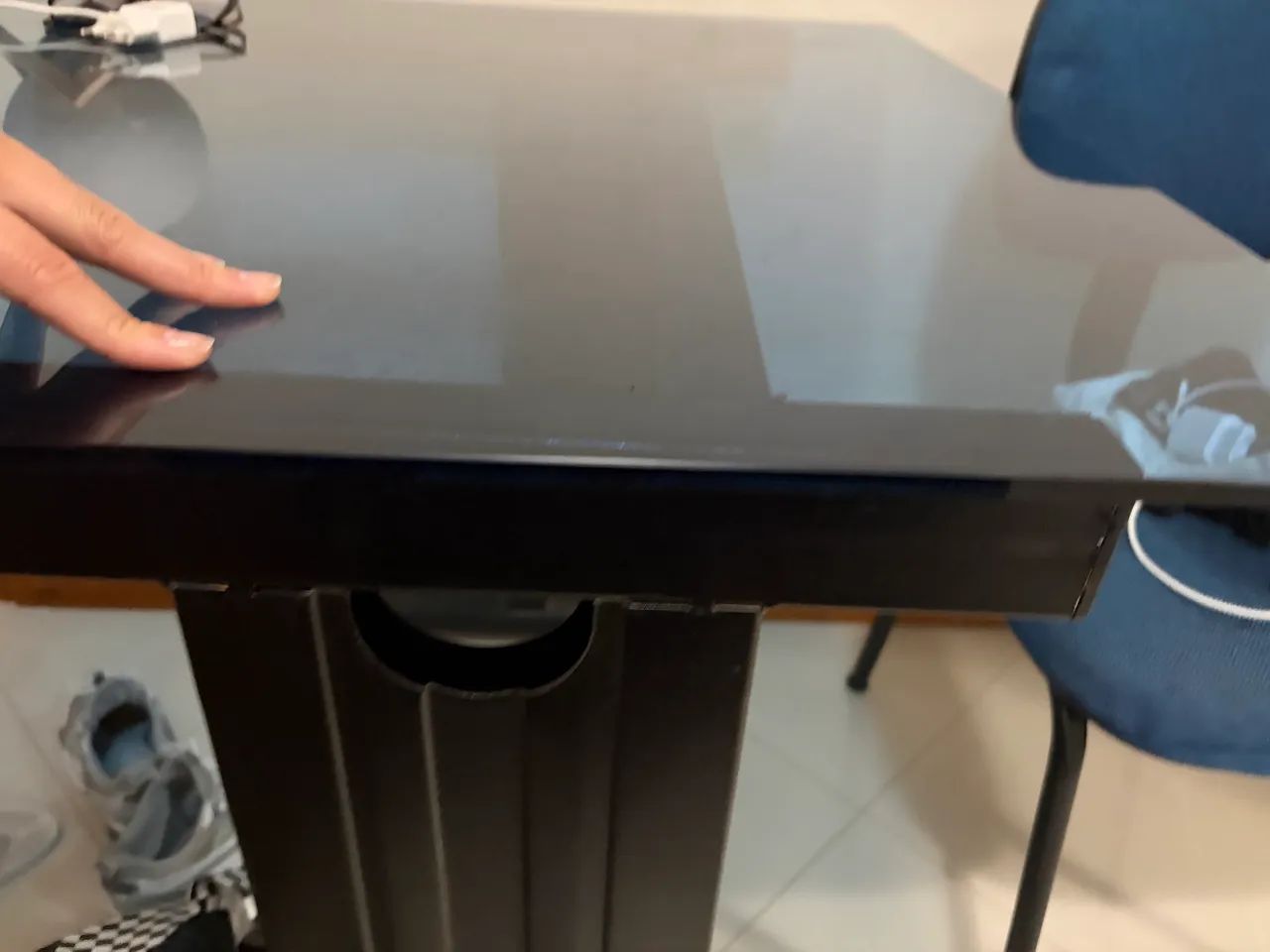 Glass Table65060624481665122