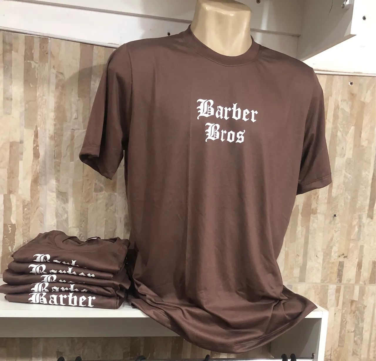 Camisas personalizadas e lisas todas as cores e modelos - Foto 2