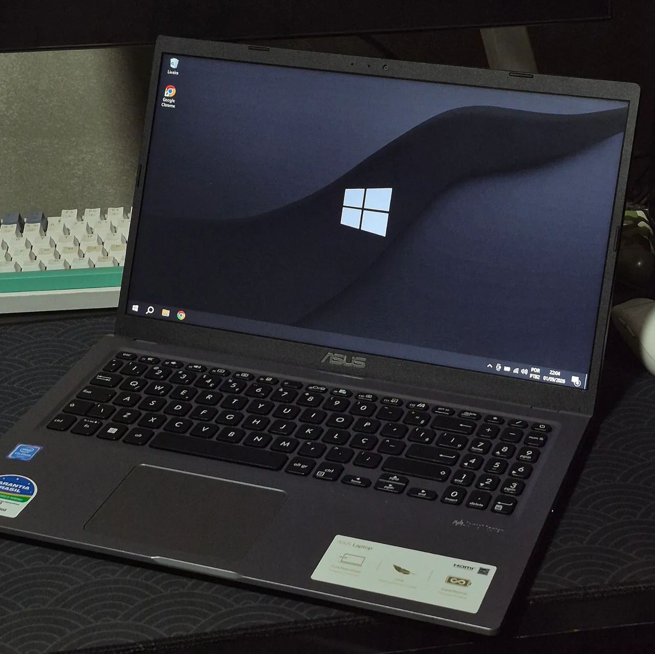 Notebook ASUS VivoBook X515MA