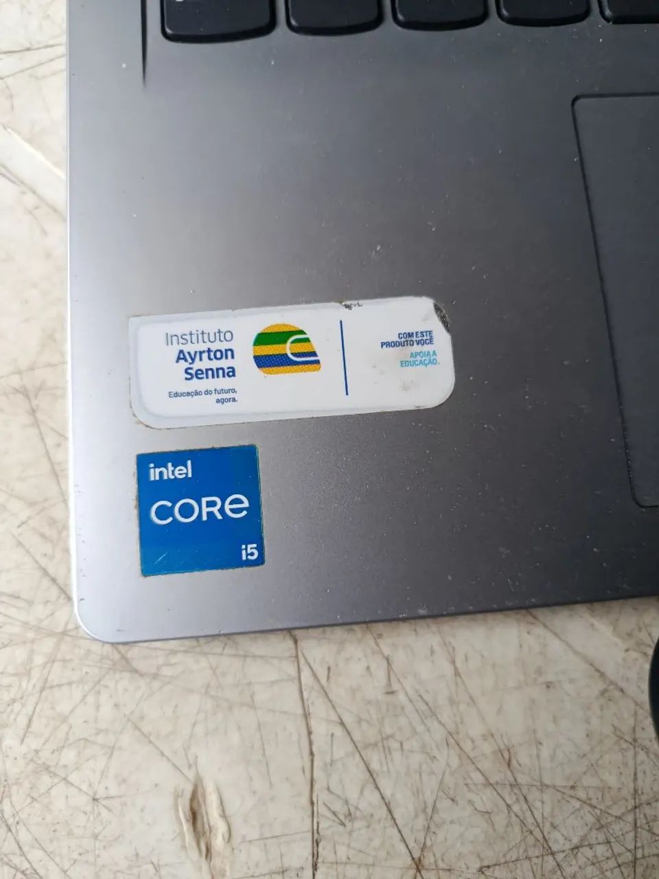 Vendo netbook Semi-novo