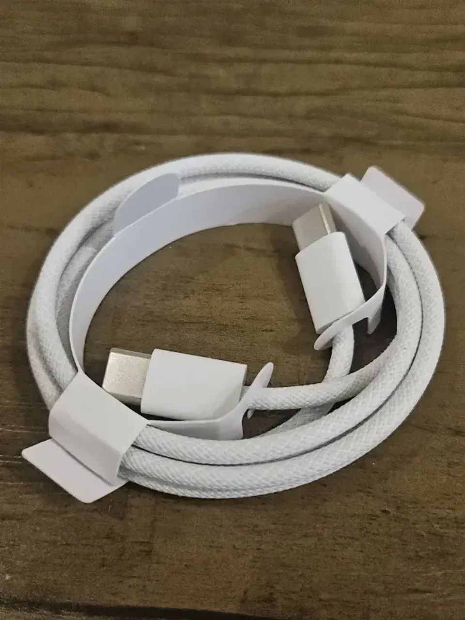 CABO USB-C REFORÇADOS (1 METRO)