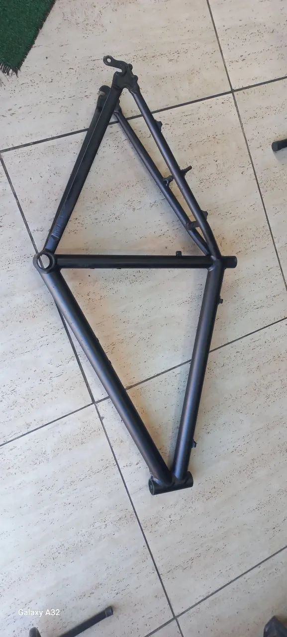 Quadro aro 26 em alumínio 