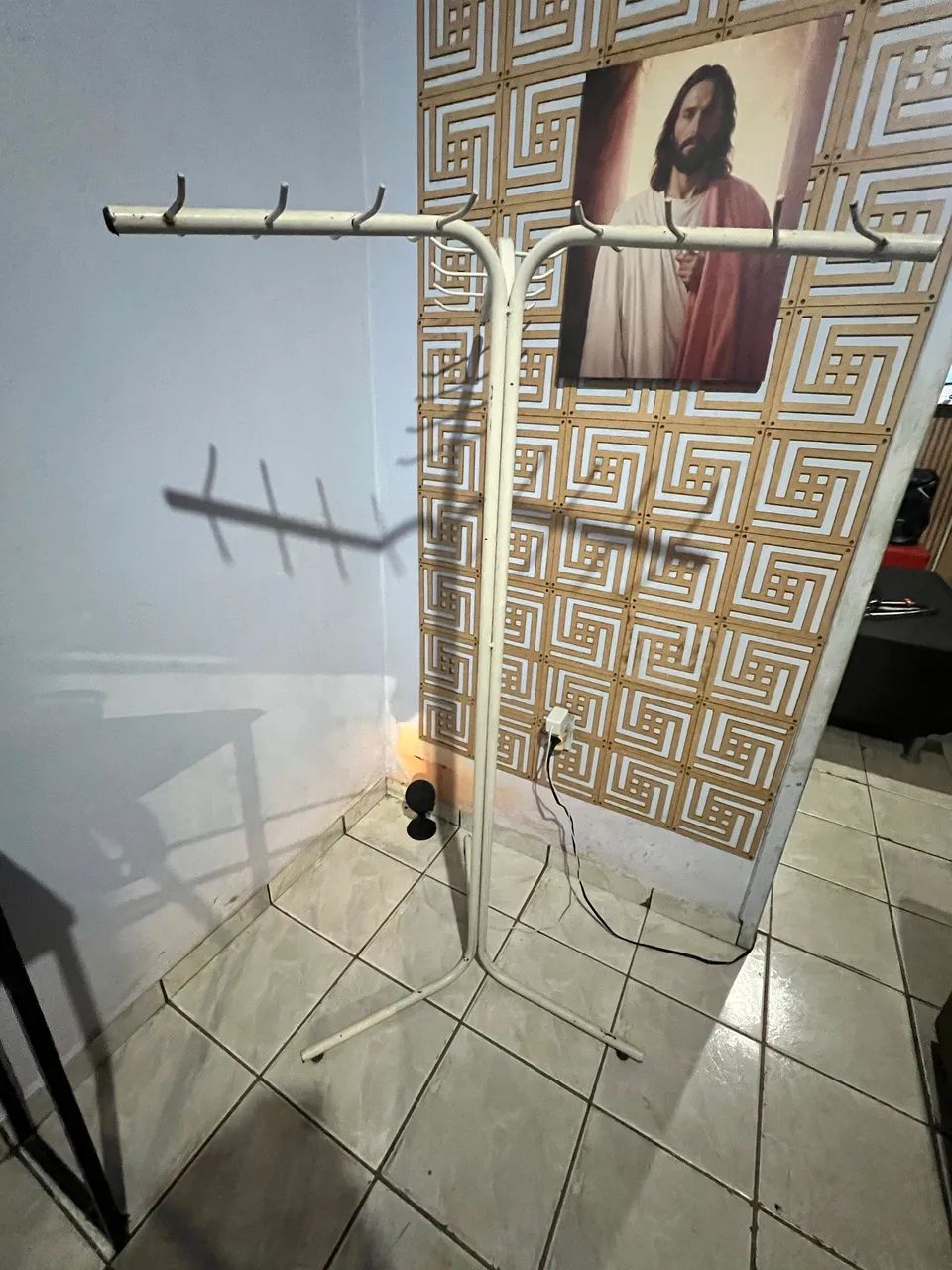 Vendo Arara de Roupas  - Foto 3