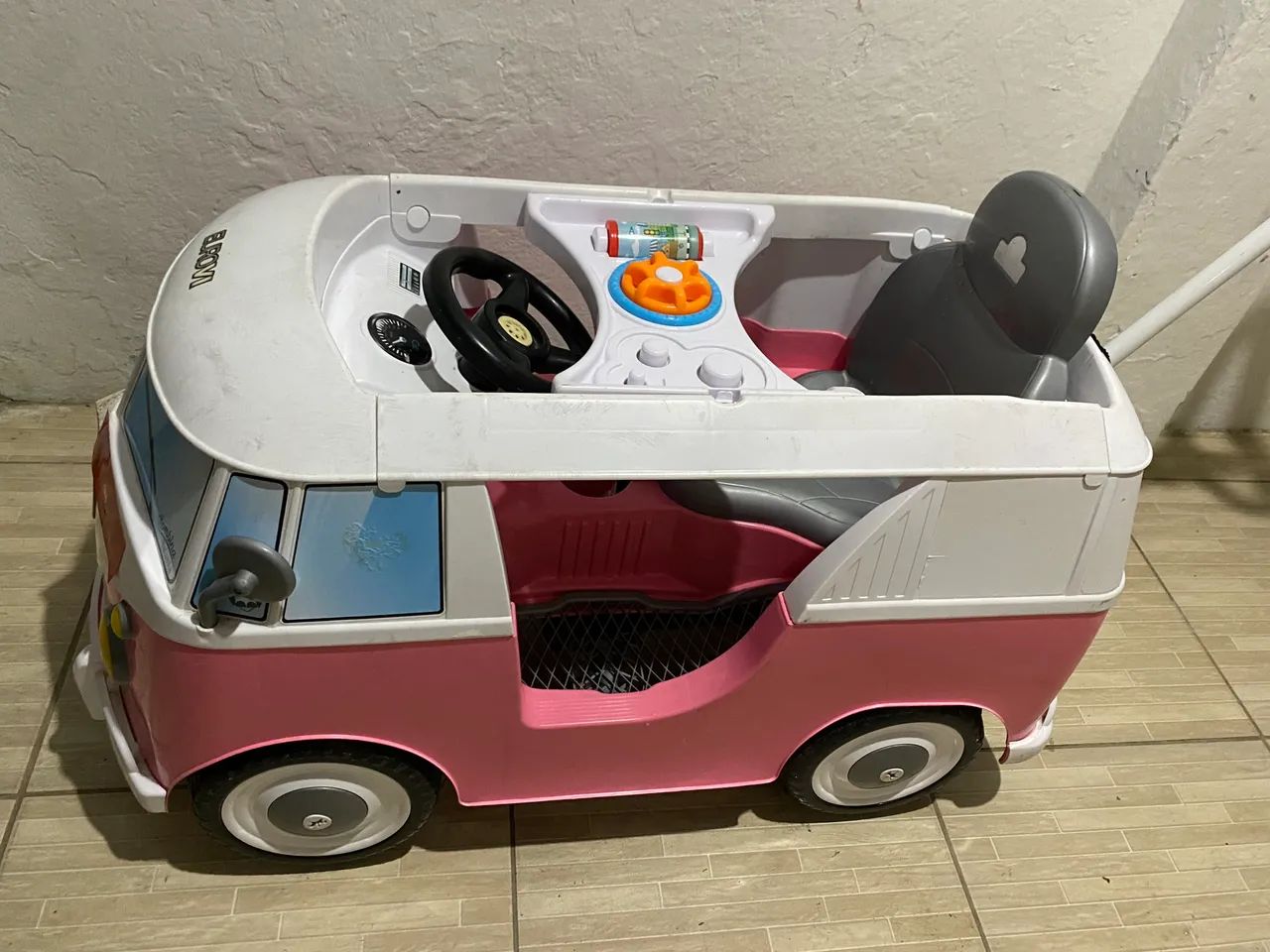 carrinho infantil de passeio e pedal - Foto 3