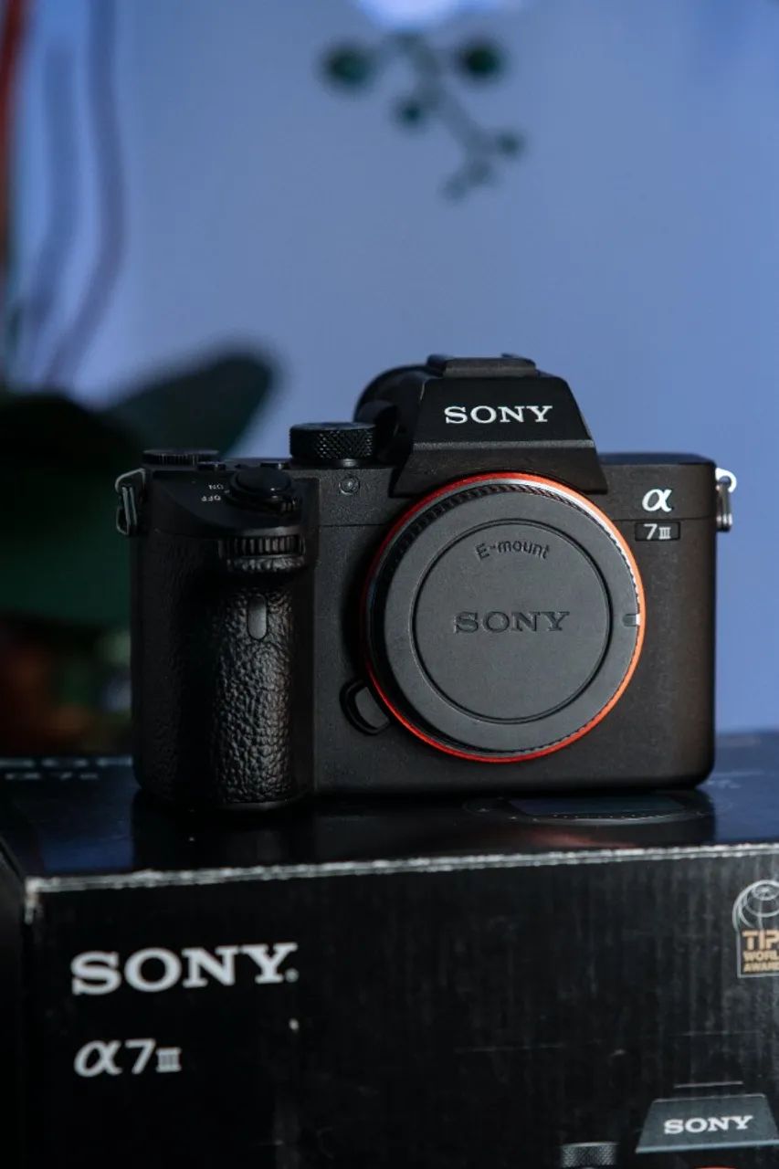 Sony A7III com caixa - Não envio