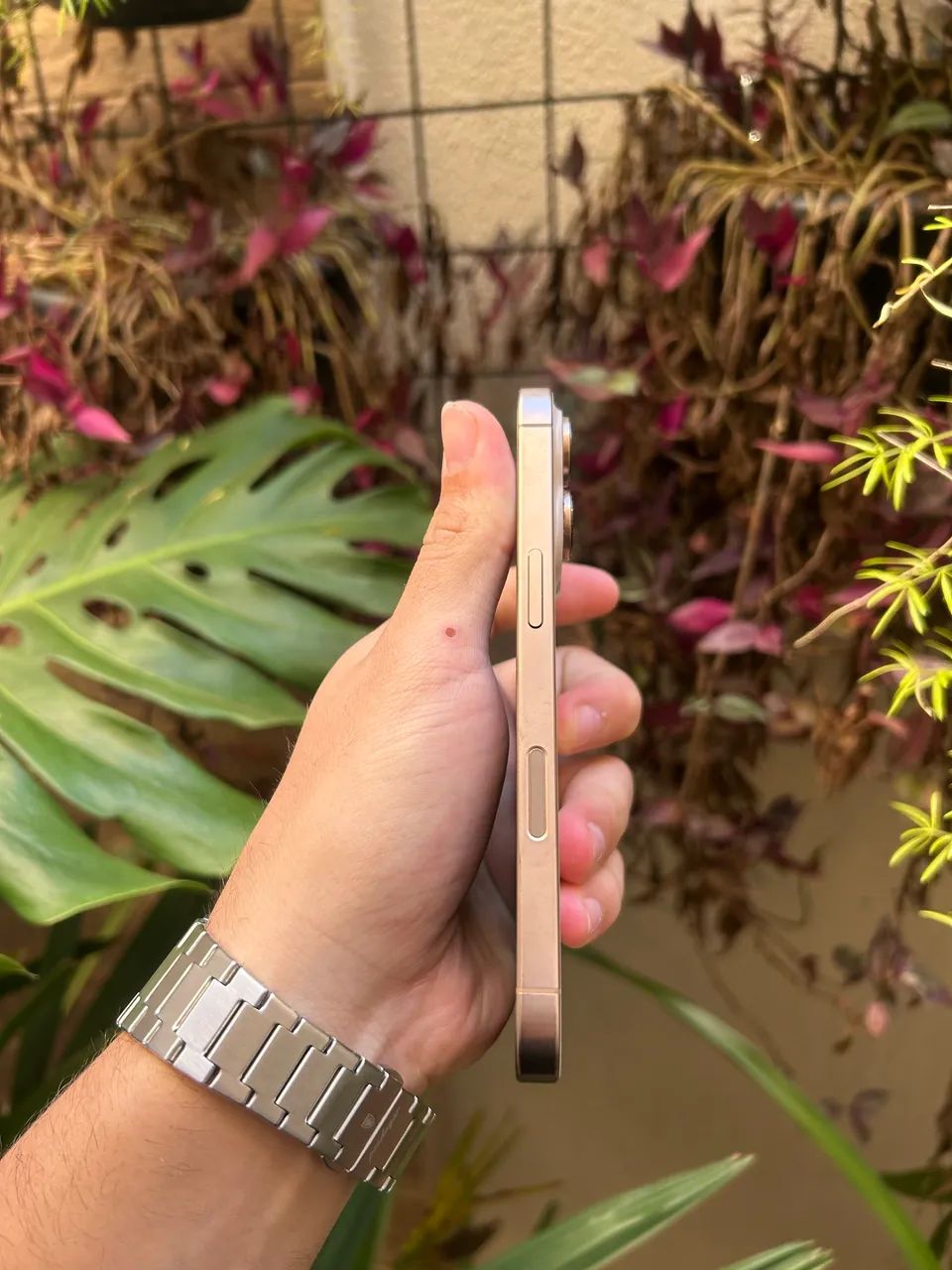 iPhone 16 pro IMPECÁVEL todo original Apple nunca aberto bateria 88% - Foto 4