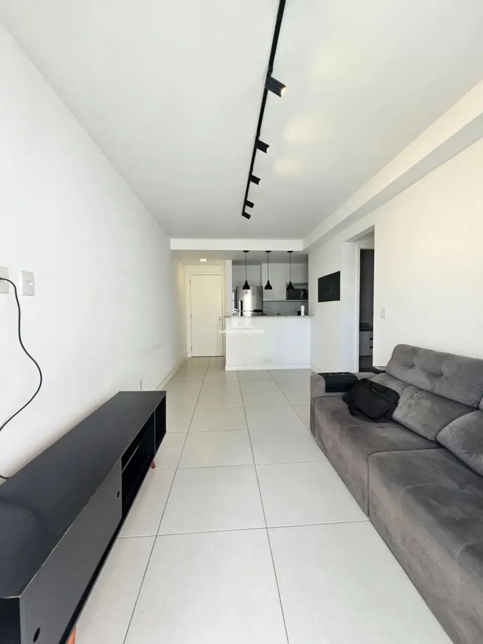 Apartamento semimobiliado 1 quarto com vaga próximo à Pelinca - Foto 2