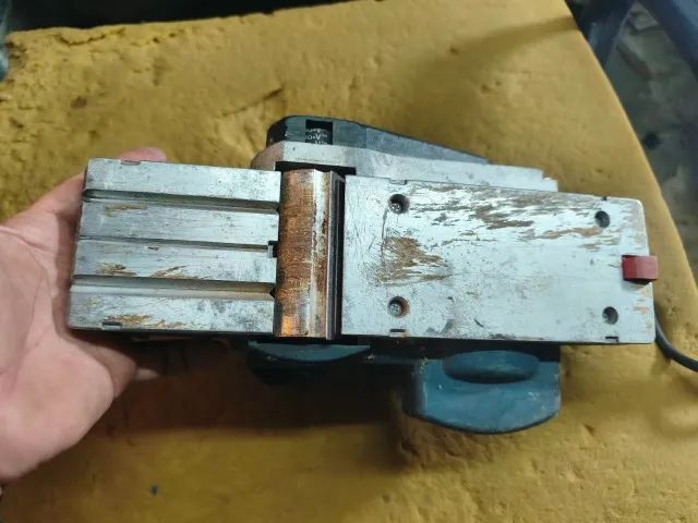 Plaina Bosch Gho 10-82 profissional - Foto 3