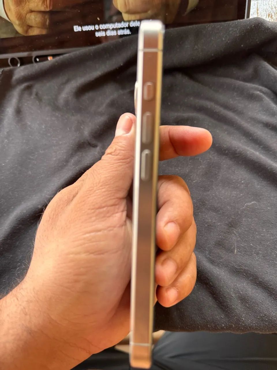 IPhone 15 Pro 128 gigas - Foto 2