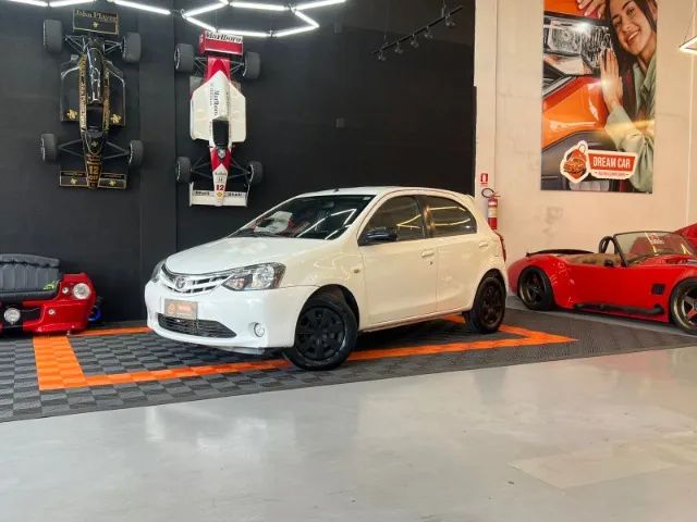 Toyota Etios 2013