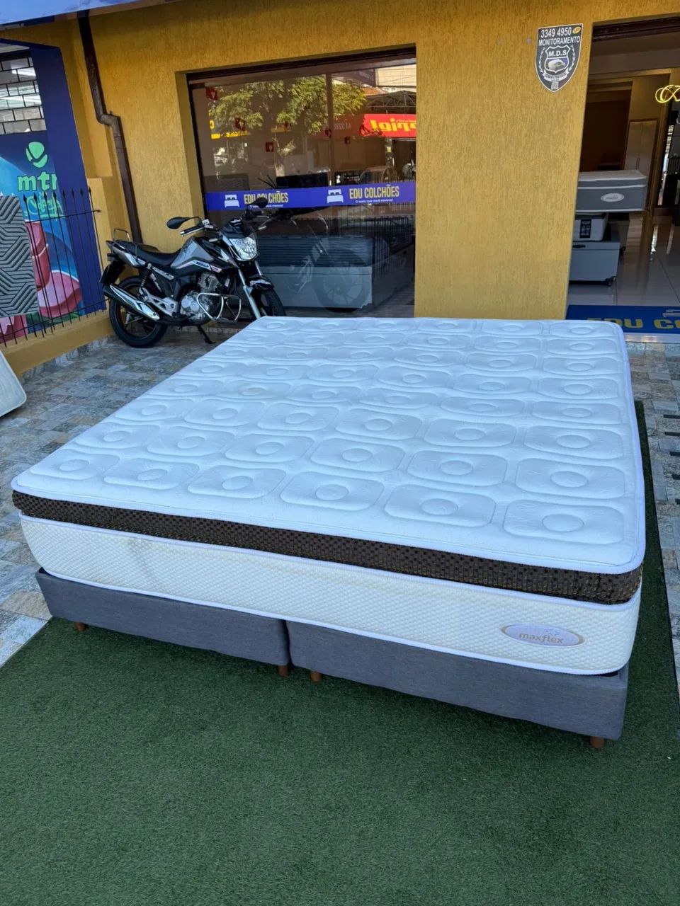 Colchão KING MAXFLEX SEMINOVO TOP COM BASE - Entrego! 