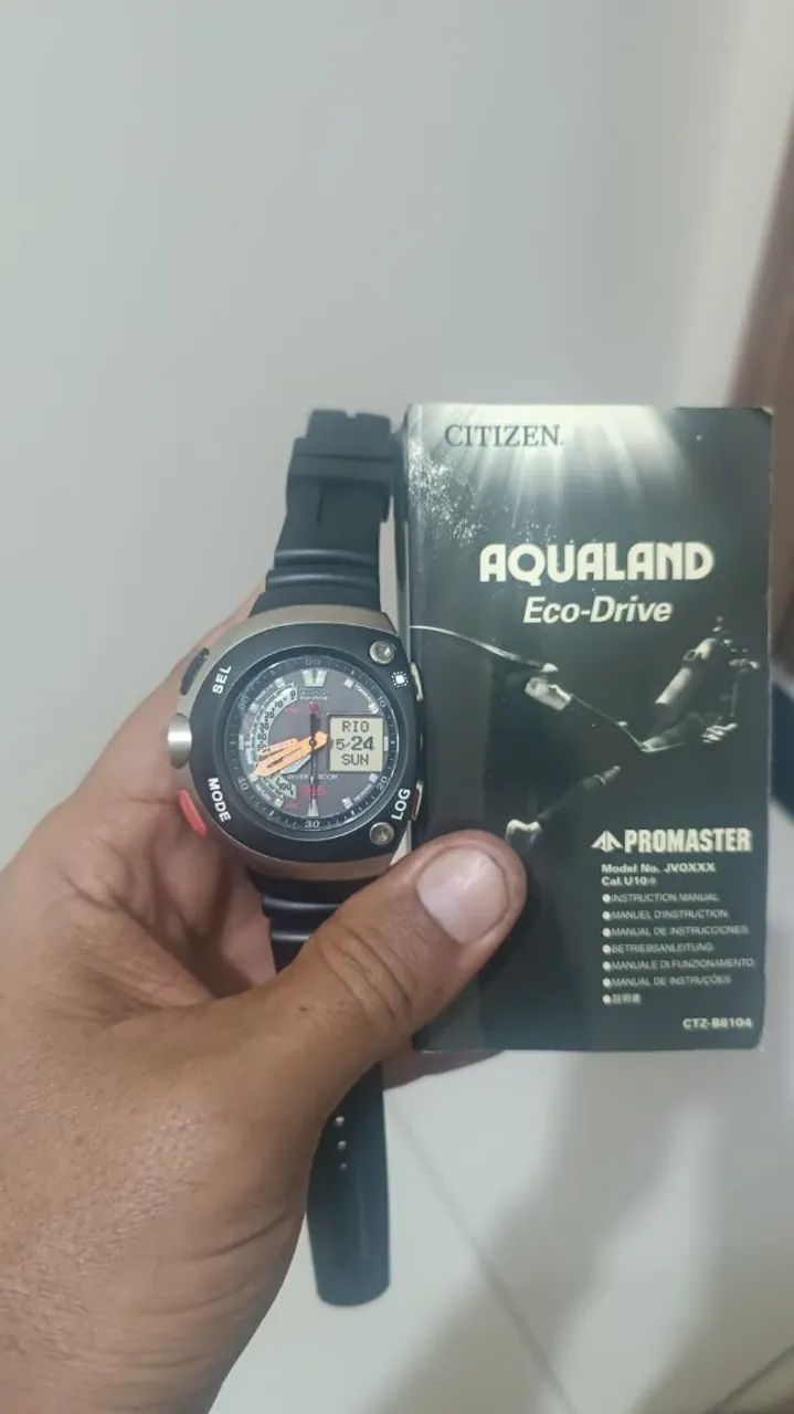 Citizen Aqualand meia lua 