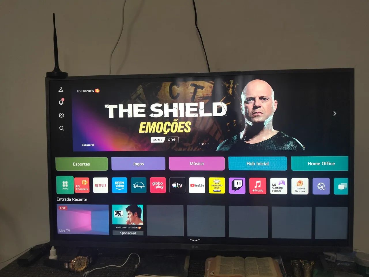 Vende-se LG smartv 43 polegadas 