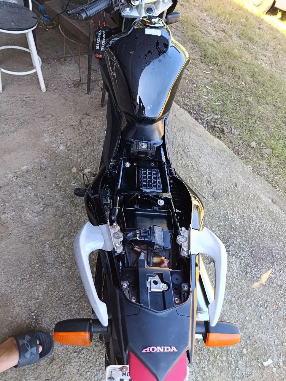 CB300R com 12.500 km original  - Foto 4