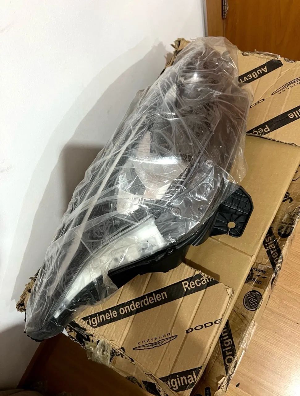 FAROL DIANTEIRO FIAT ARGO - Foto 2