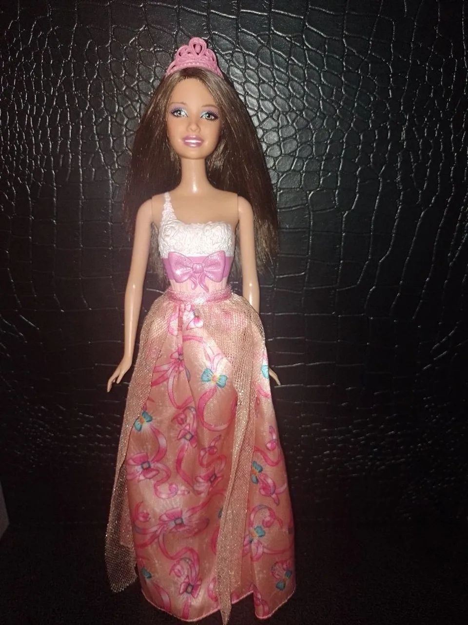 Barbie Teresa Princesa Básica 
