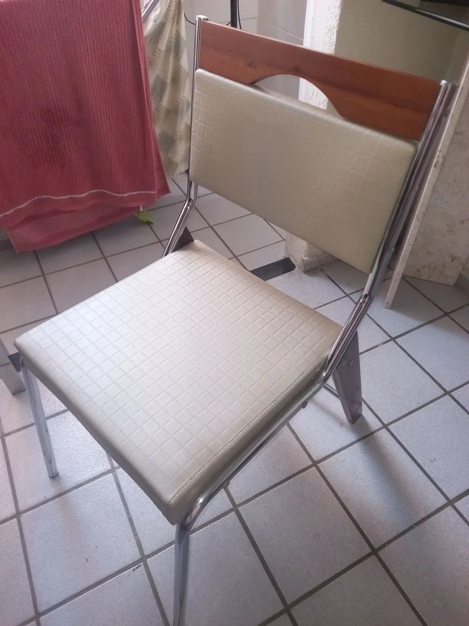 Cadeiras para mesa de jantar