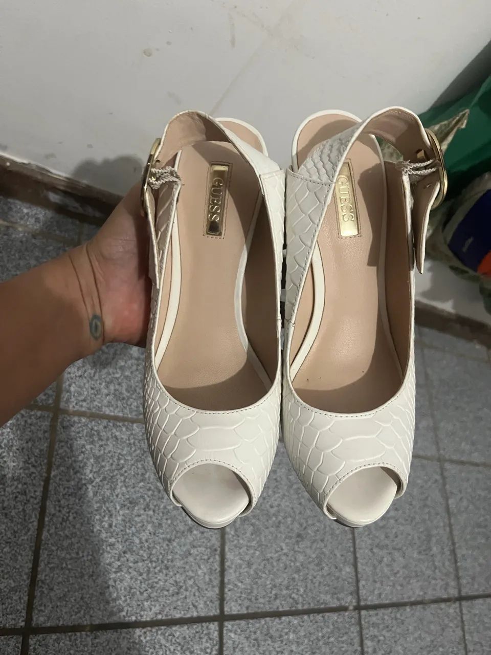 Sapato da guess