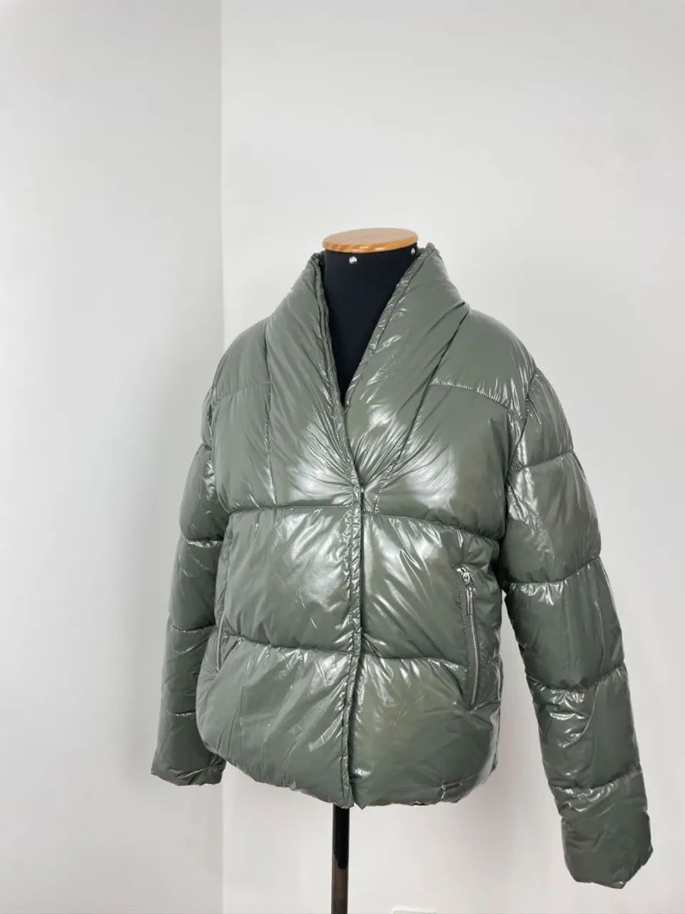 Jaqueta puffer Colcci P *peça nova com etiqueta* - Foto 2