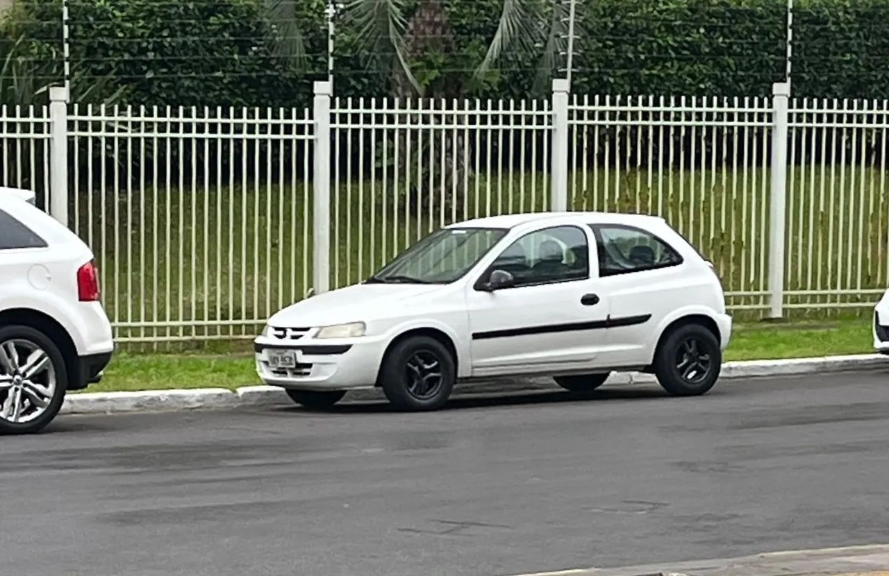 Chevrolet Celta 1.0/super/n.piq.1.0 MPFI VHC 8V 3P 2003