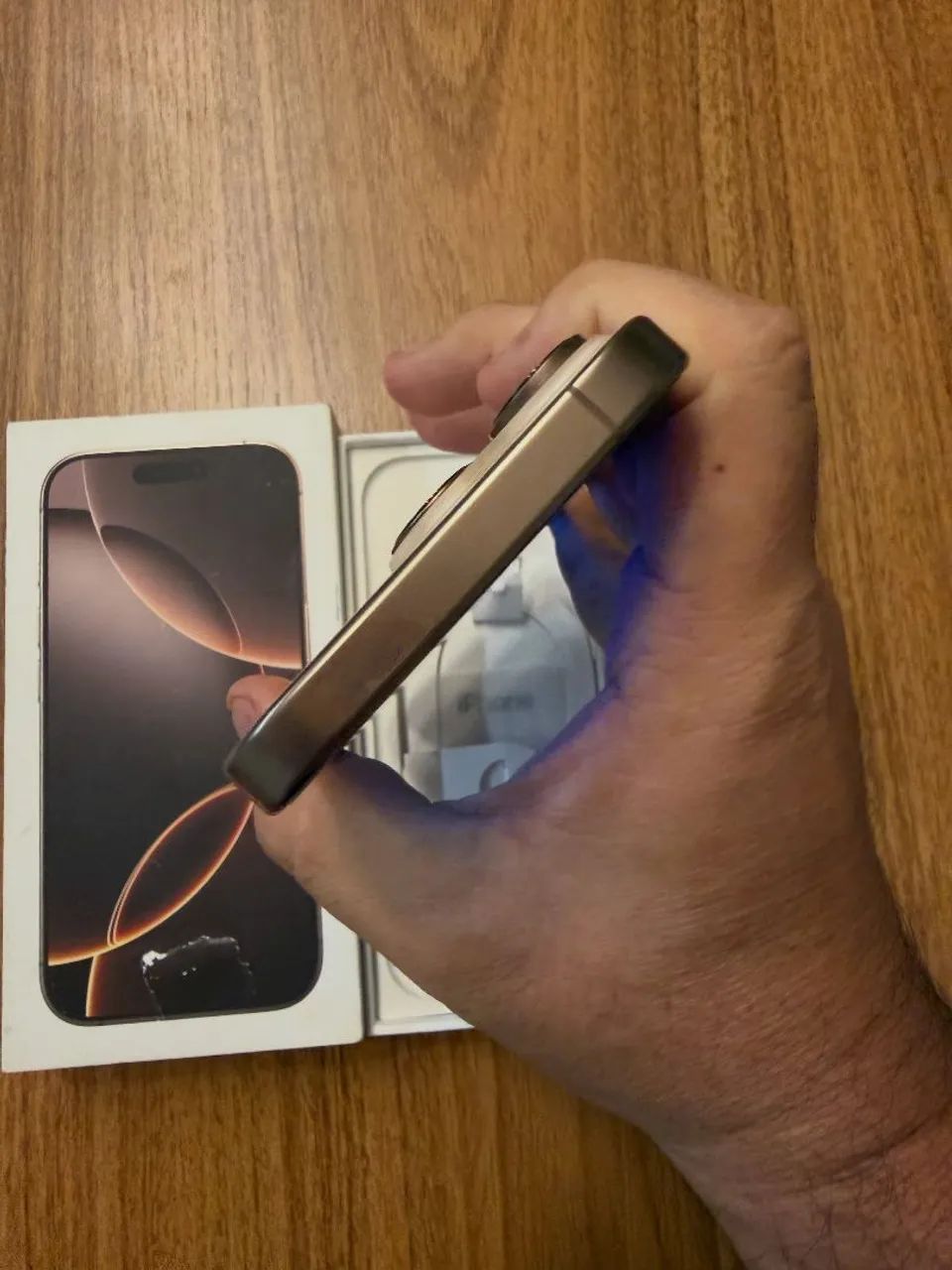 iPhone 16 pro max 256 - Foto 4