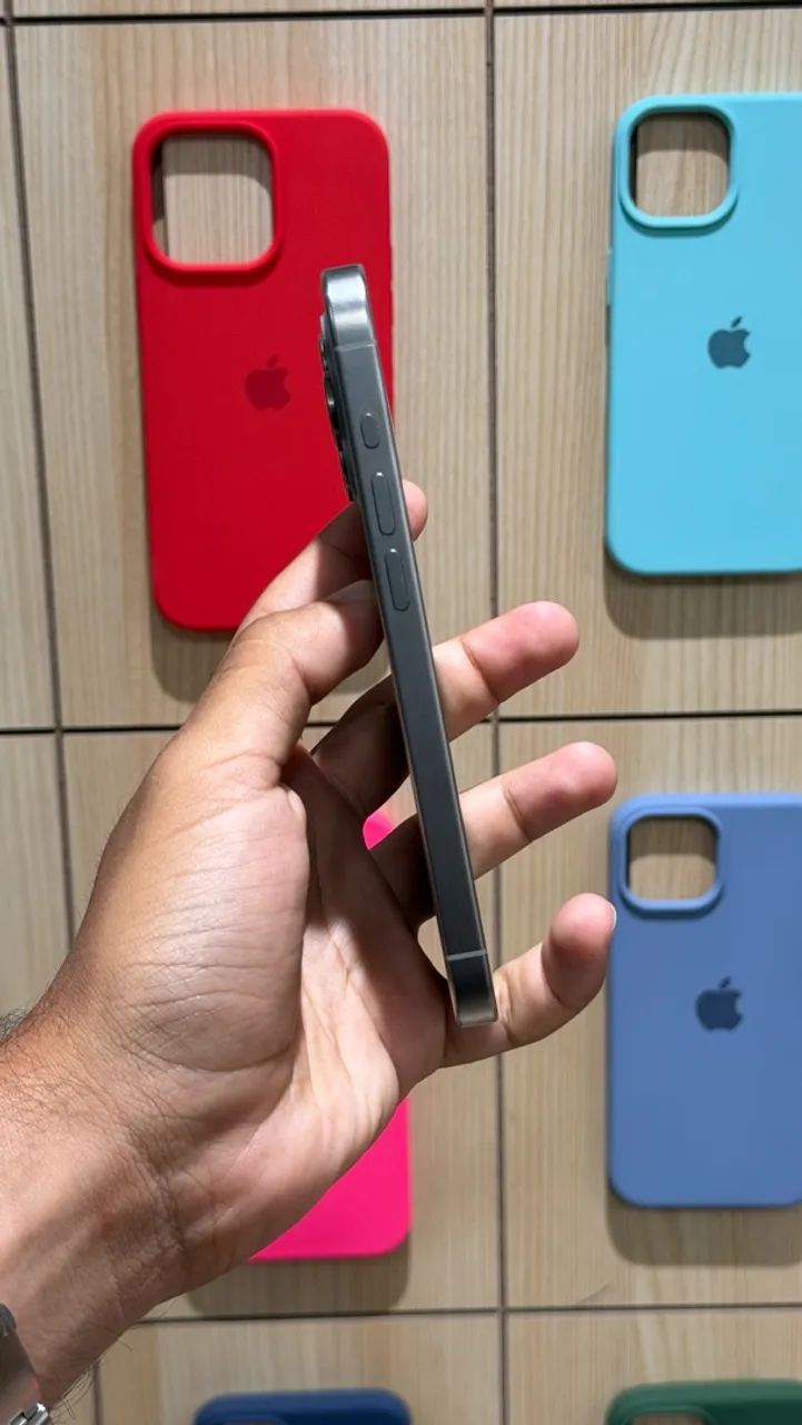 iPhone 15 Pro 128GB - Foto 3