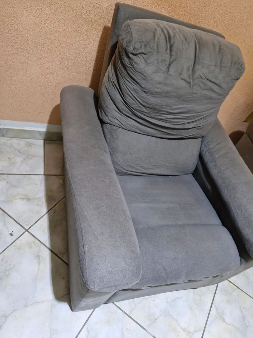 Poltrona reclinável 