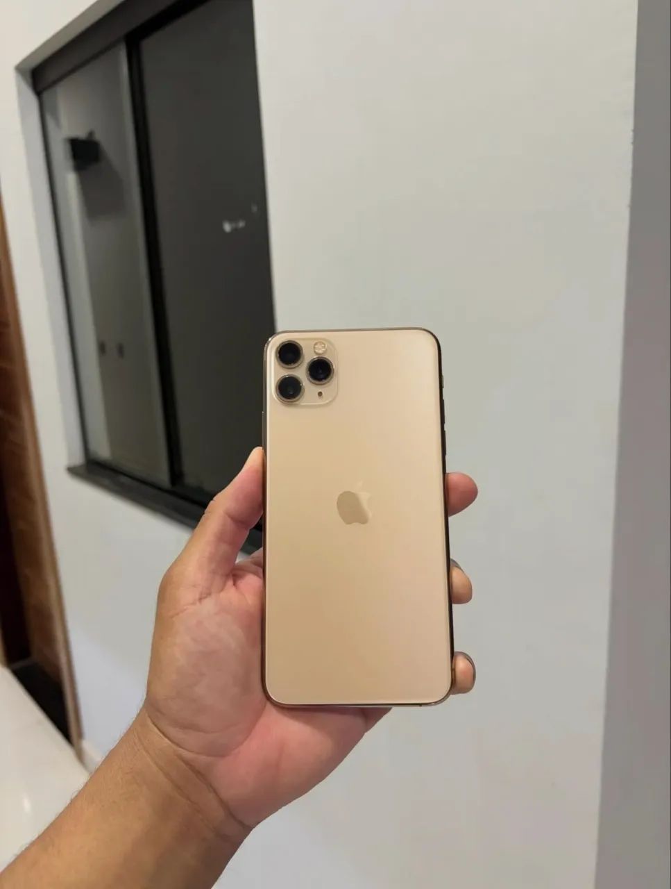 iPhone 11 Pro Max 256gb - Celulares e Smartphones - Portais