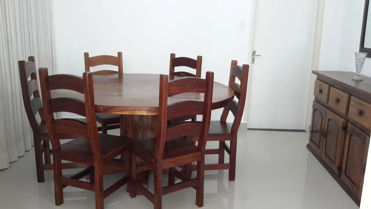 Casa Térrea com 3 quartos e 2 vagas, perto do metro - Foto 2