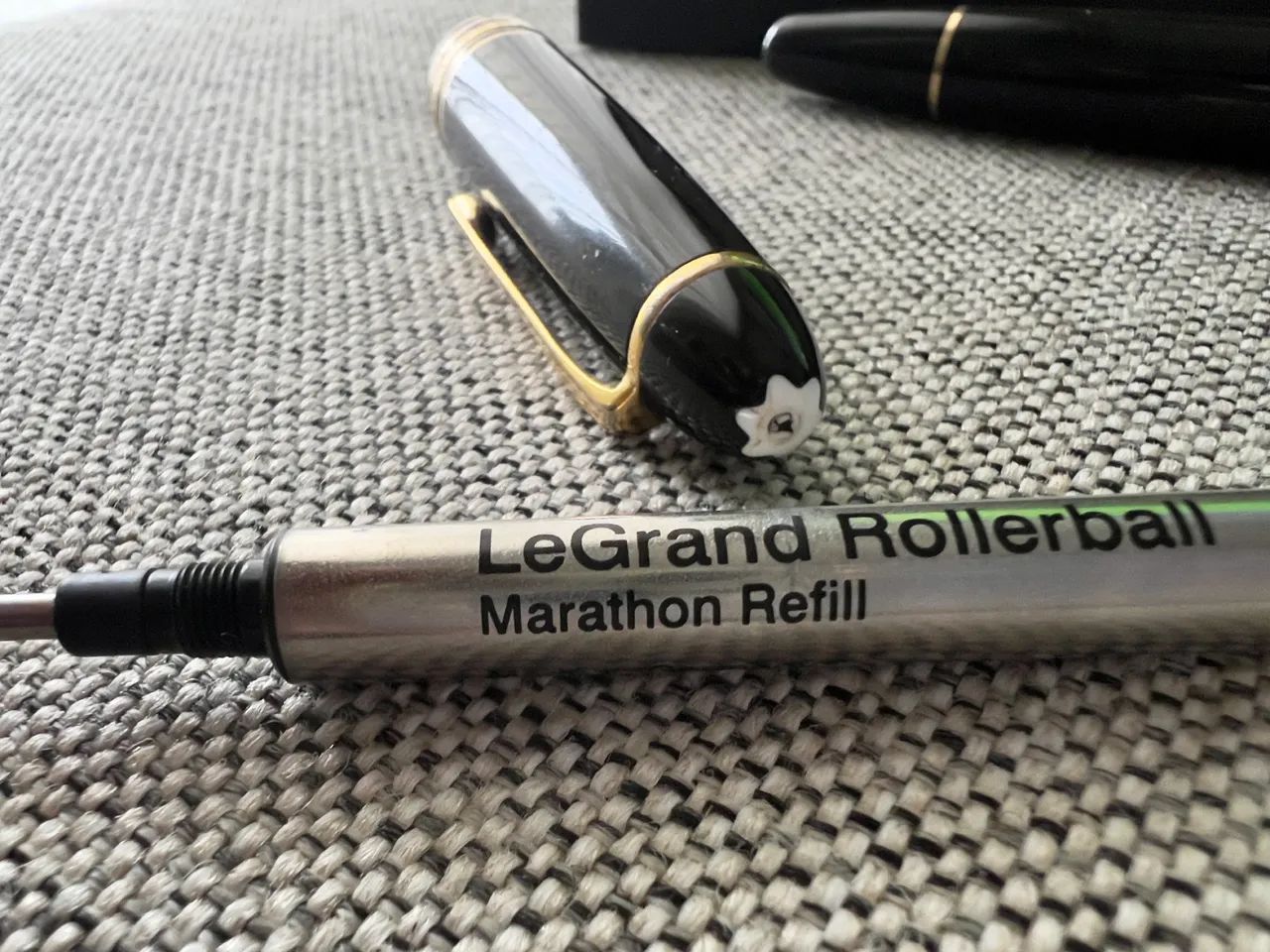 Tampa de caneta Montblanc para reposição do corpo - avaria na estrela  - Foto 2