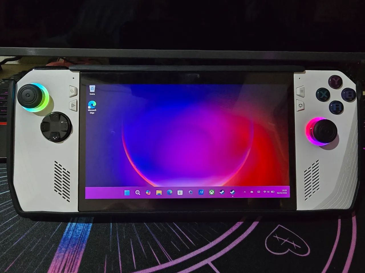 美品中古：ASUS ROG ALLY Z1 EXTREME 512GB Console Rog Ally Asus Z1 Extreme 7 16gb Ssd 512gb Fhd 120hz