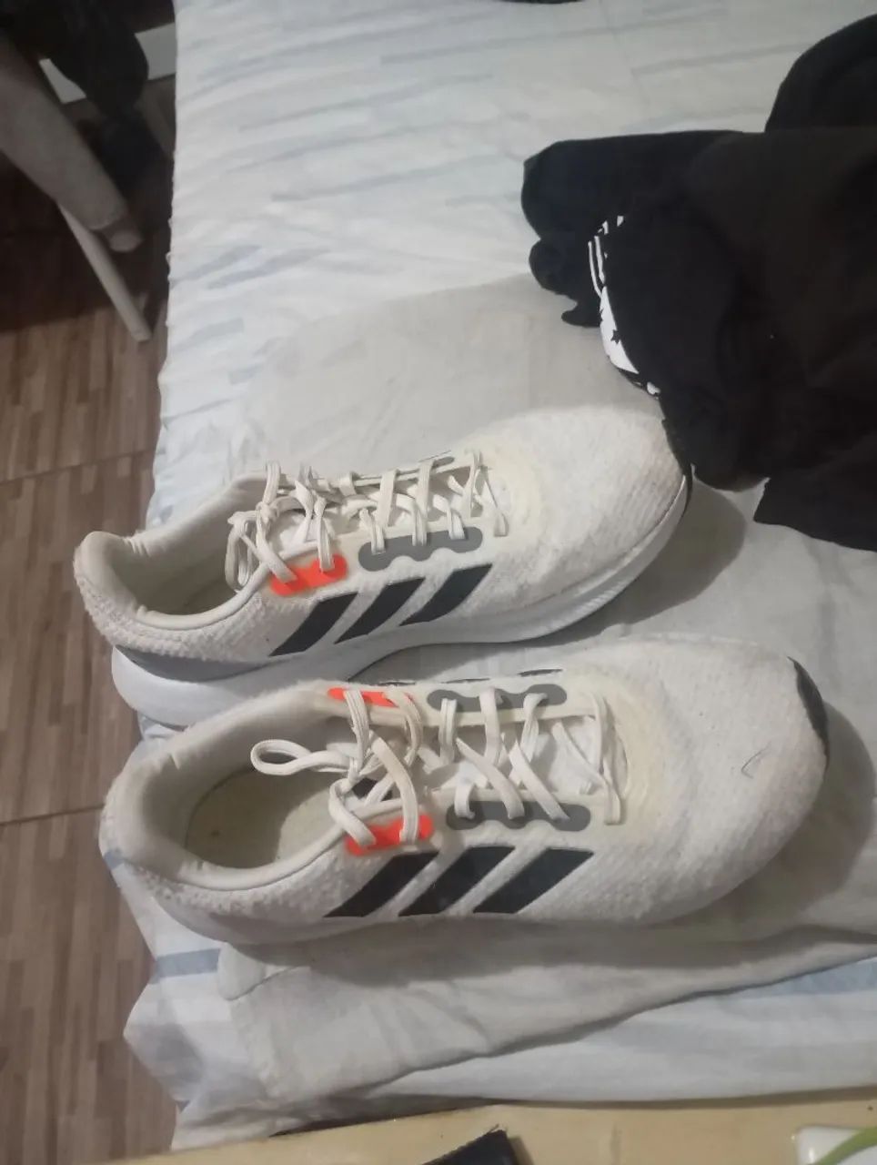 Tênis Nike TN e Adidas run  - Foto 2