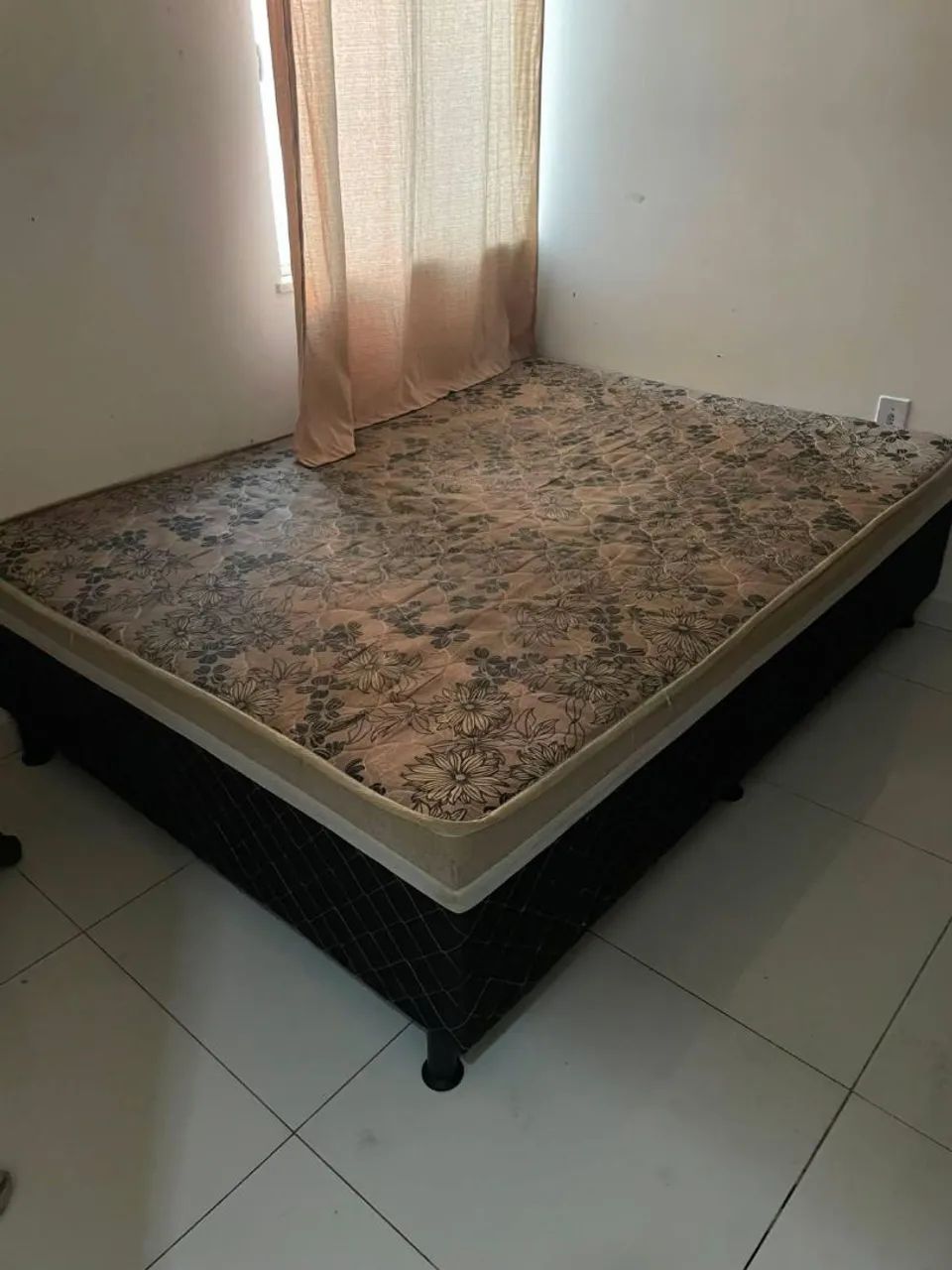 Cama Box 