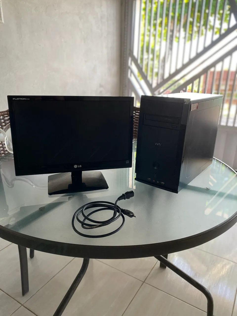 Kit completo de monitor e gabinete  - Foto 3