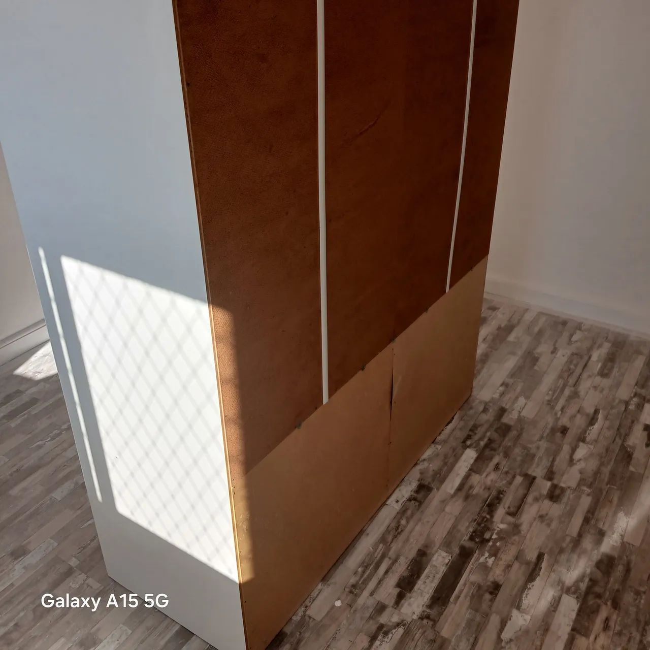 Guarda roupa braco e rosa 2 portas 4 gavetas - Foto 4