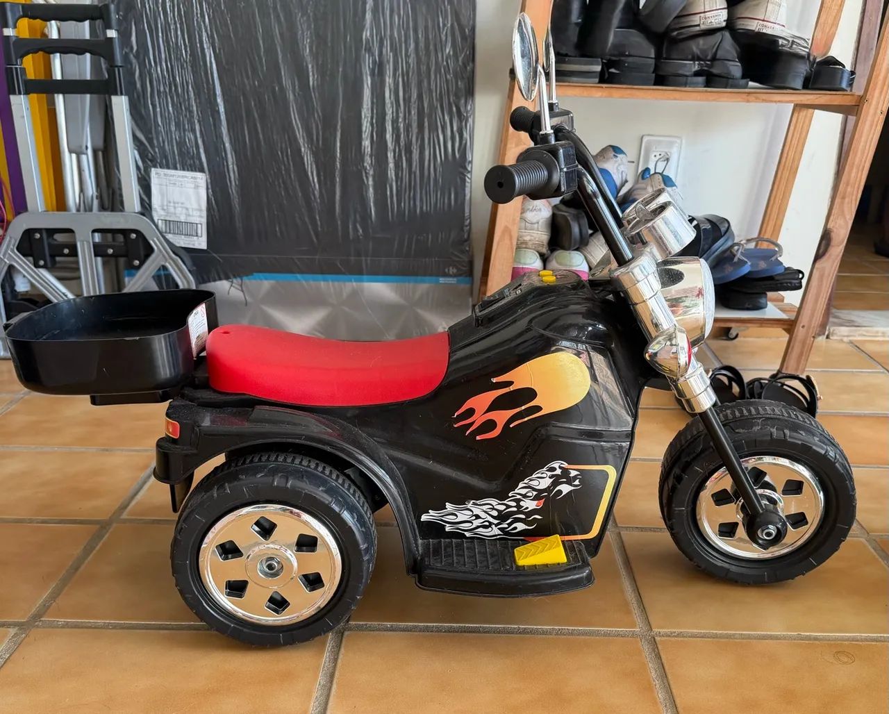 Moto elétrica infantil