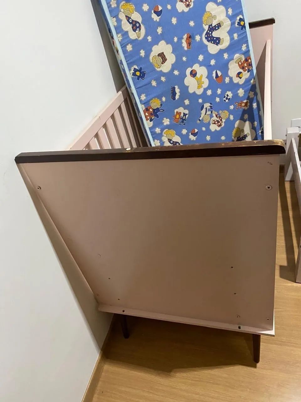 Berço para bebê em excelente estado! - Foto 5