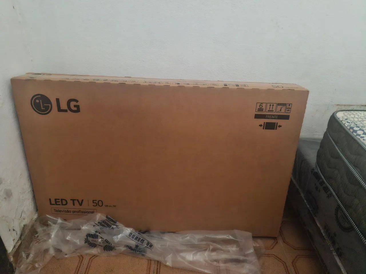 VENDO TV LG 50 POLEGADAS UHD