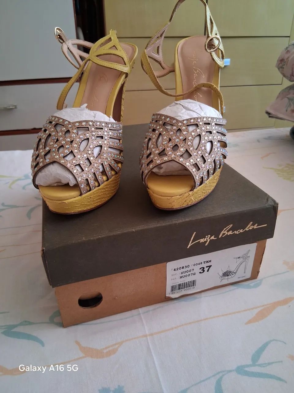 VENDO SAPATOS CONSERVADOS  - Foto 4