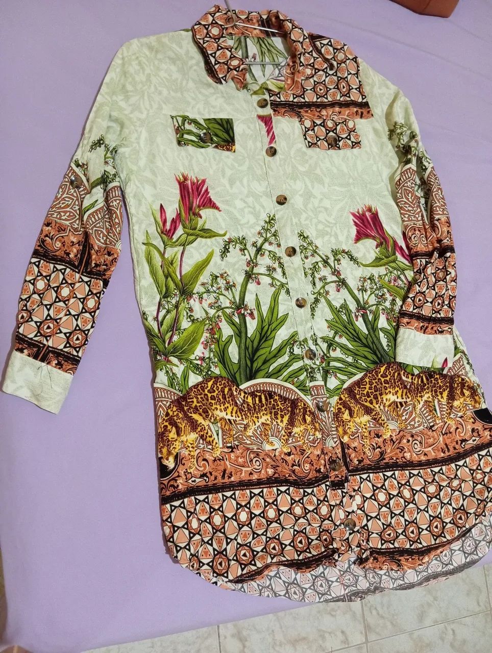 Vestido de manga longa