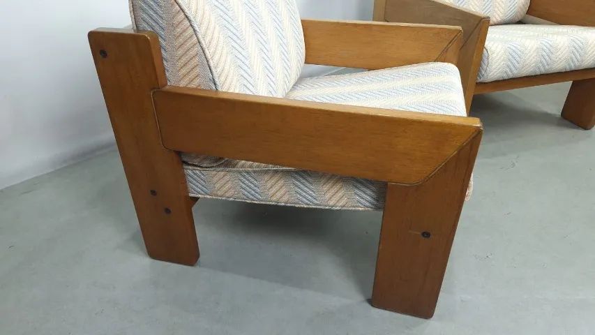 Par de Poltronas Década de 70 Afra e Tobia Scarpa em Madeira Freijó maciço - Foto 3